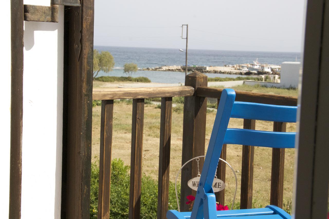 Hotel Arokaria Seaside à Ambelas Extérieur photo