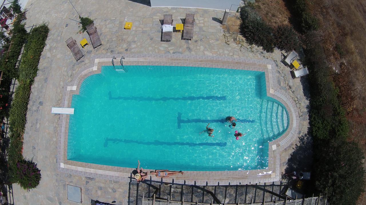 Hotel Arokaria Seaside à Ambelas Extérieur photo
