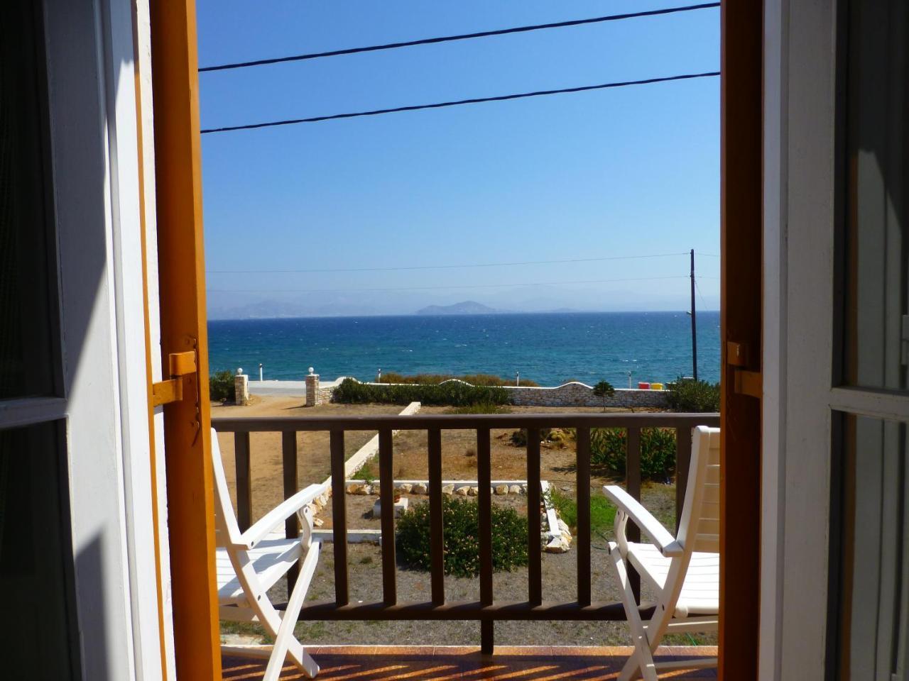 Hotel Arokaria Seaside à Ambelas Extérieur photo